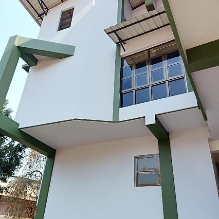 Khriang Khongwir Homestay Shillong Buitenkant foto