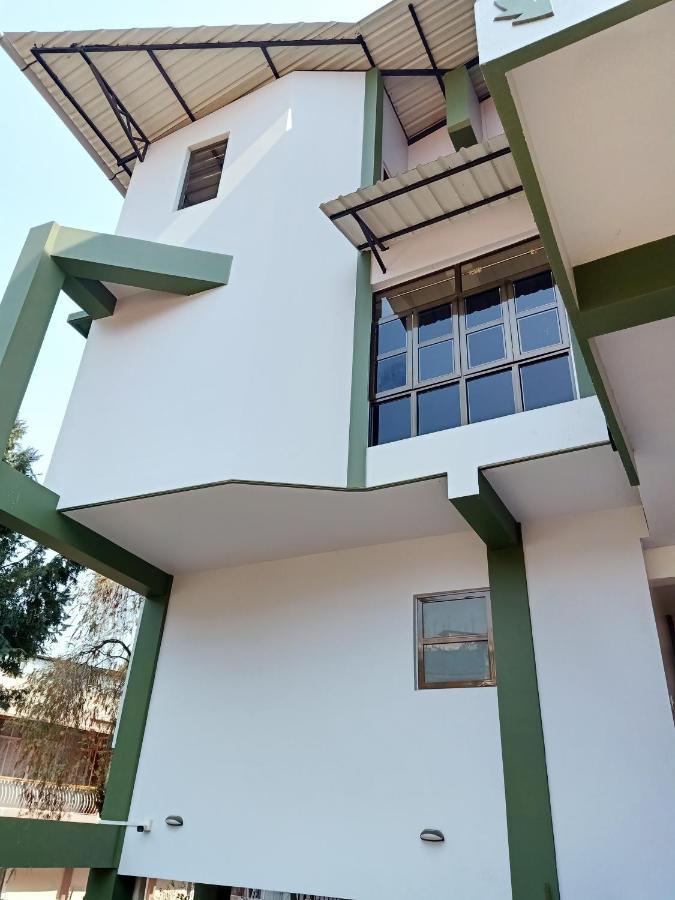 Khriang Khongwir Homestay Shillong Buitenkant foto